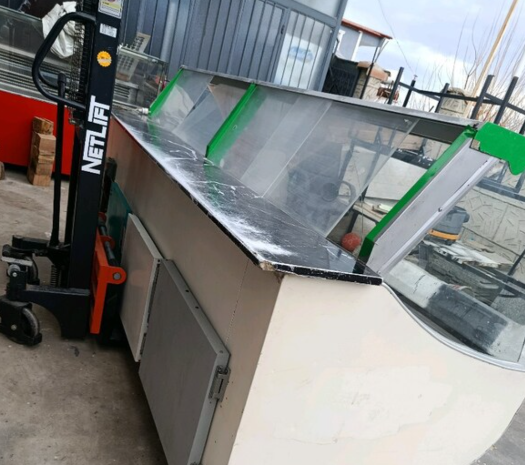 ET TAVUK KASAP REYON TEŞHİR DOLABI ŞARKÜTERİ VİTRİN DOLABI