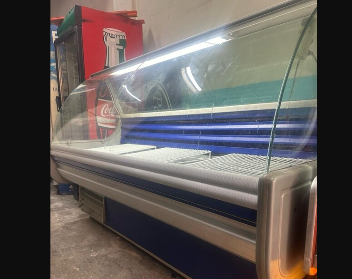 Market Şarküteri dolabı