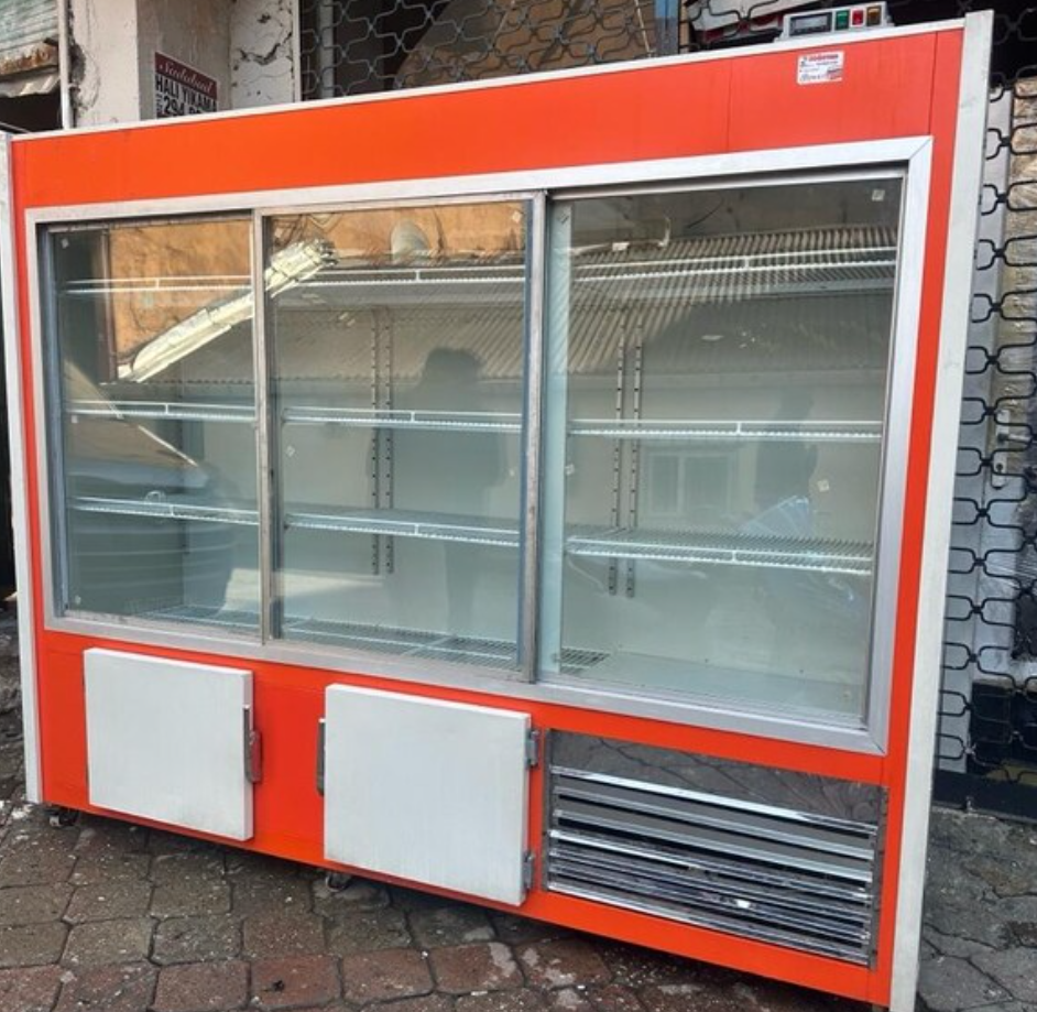 Sütlük meşrubat içecek dolabı