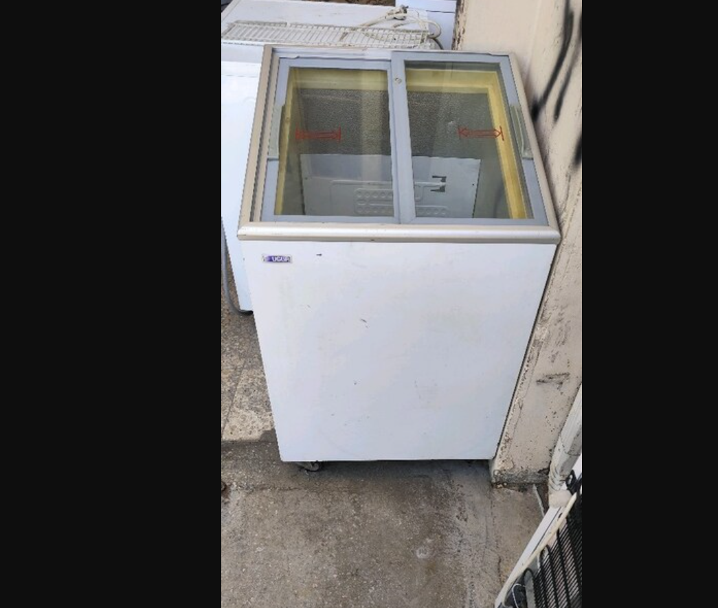 Su soğutma tekerli üstten açmalı kaydırmalı camlı