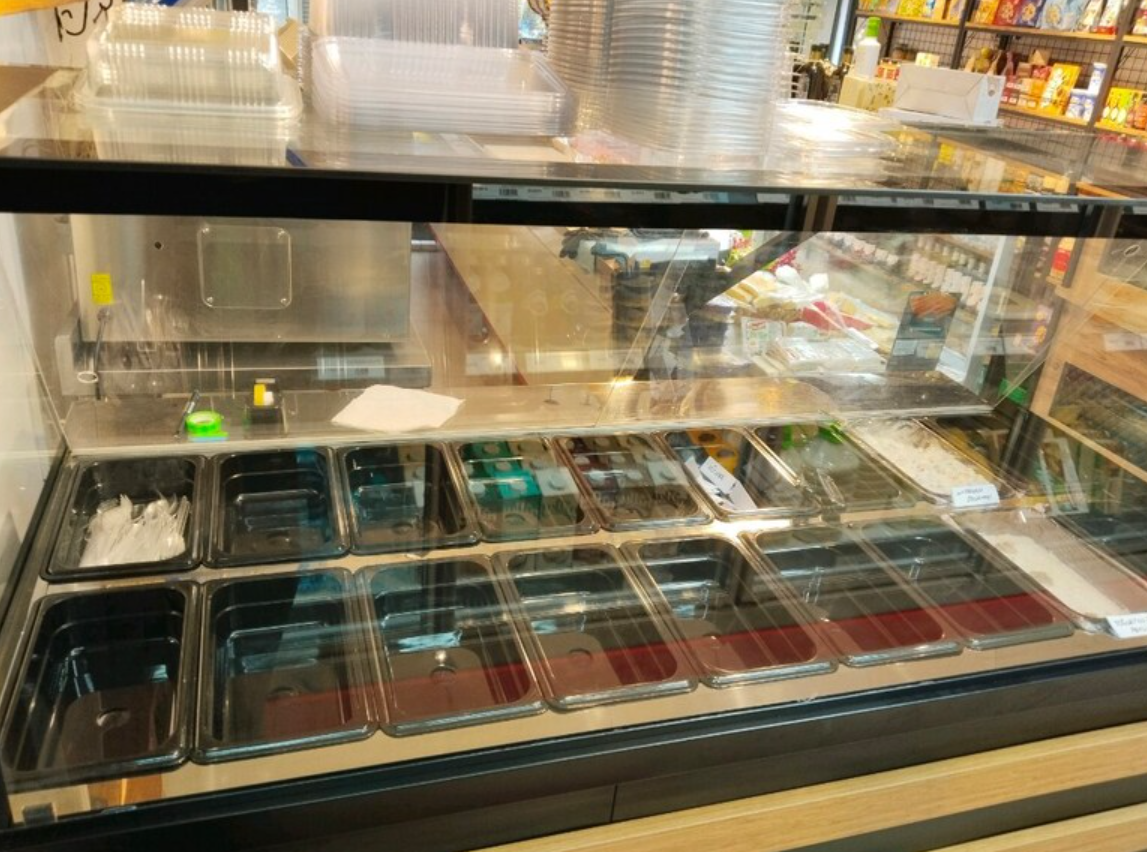 ikinci el meze dolabı motoru içinde