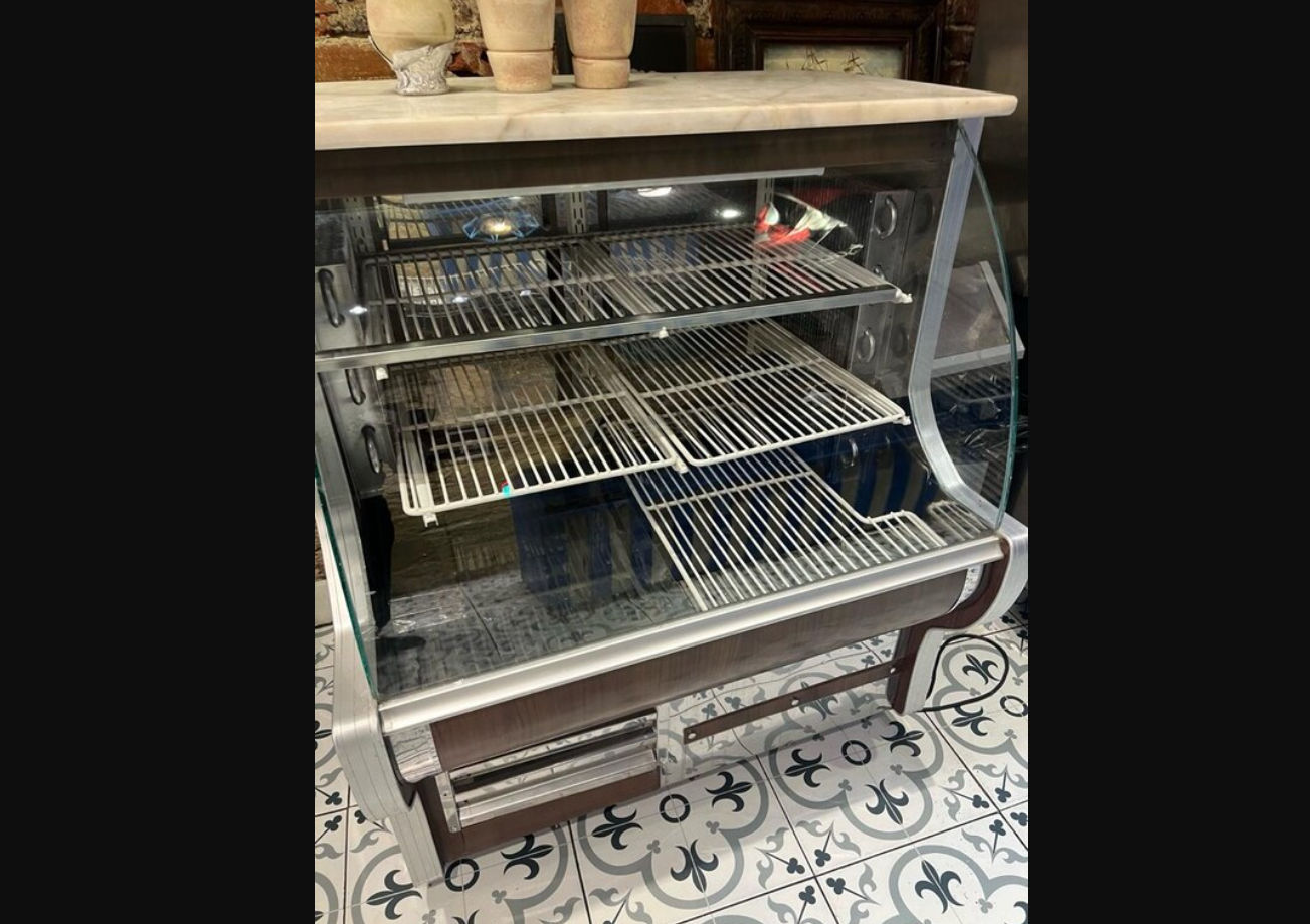 ikinci el meze dolabı