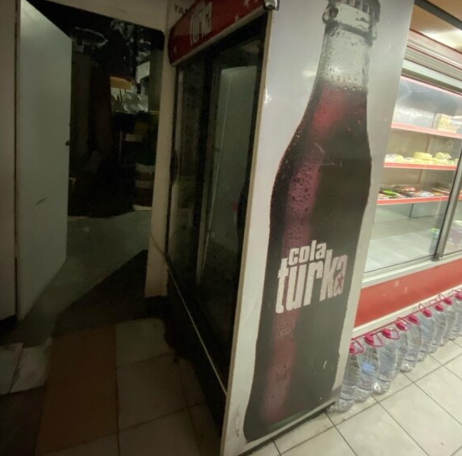 kola turka meşrubat dolabı