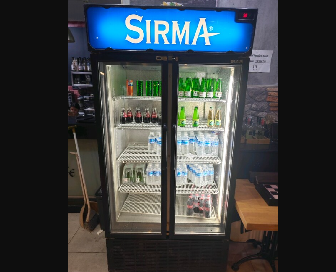 sırma marka meşrubat soğutucu dolap